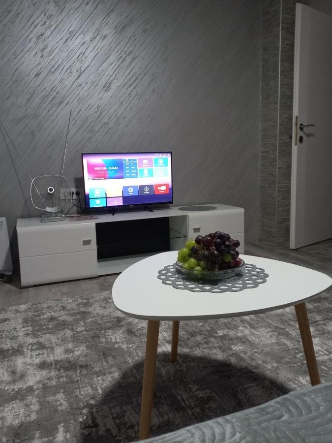 Adagio Studio Apartment Plav Kültér fotó